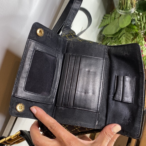 LA Tour Eiffel hip pack Bag - Picture 4 of 10